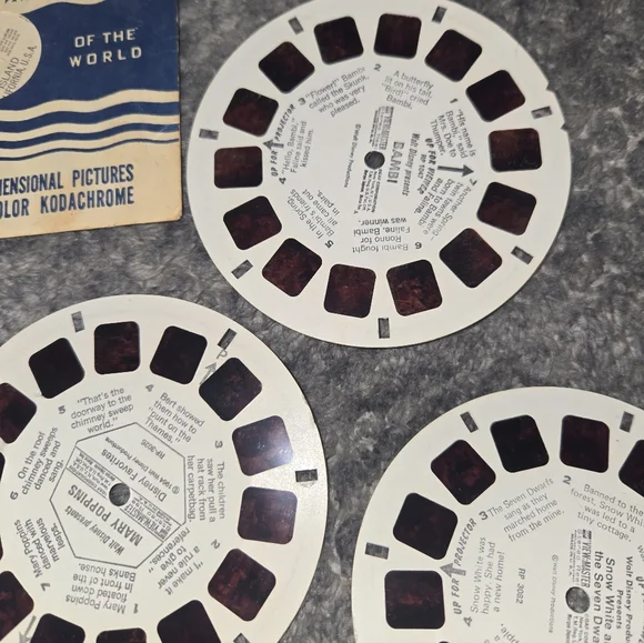 View-Master Disney Characters Kids Toy Reel Viewer - Blue/Green - Picture 4 of 10